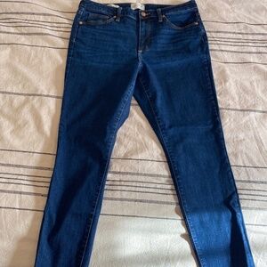 Mid-rise Skinny Universal Thread Blue Jeans - Sz 12 / 31 S
